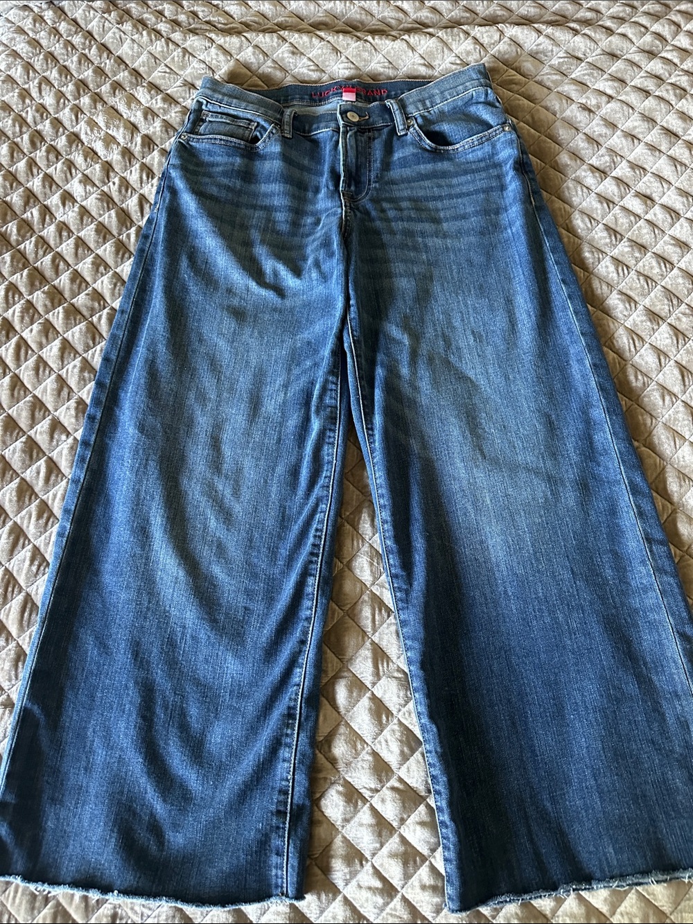 Lucky Brand Dark Blue Wide-Leg Jeans with Raw Hem